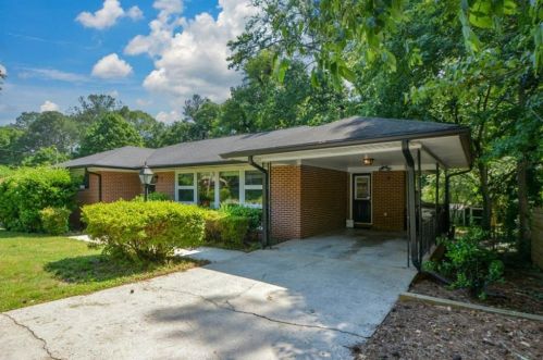 2314 Bryant Dr, Atlanta GA  30344-2010 exterior