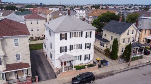 199 Mason St, Fall River MA 02723-2438 exterior