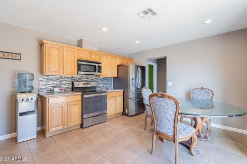 3013 Aster Dr, Phoenix AZ 85032-7332 exterior