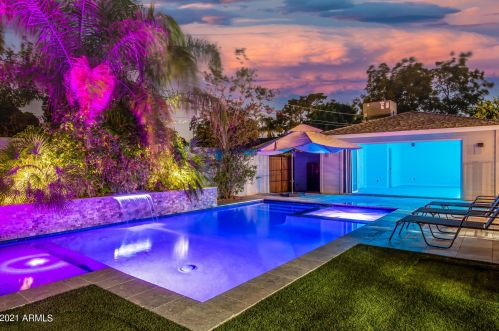 3429 Coolidge St, Phoenix AZ 85018-3425 exterior