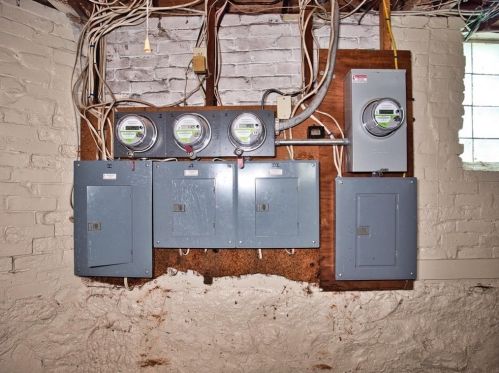 74 Clark St, New Bedford MA 02740-7021 exterior