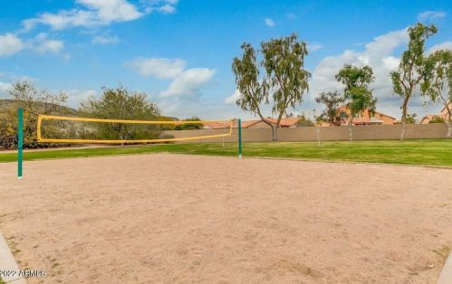 13826 36 Pl, Phoenix AZ 85050-8386 exterior