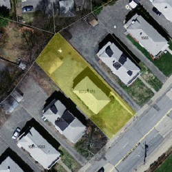 1575 Washington St, Newton MA 02465-2222 aerial view