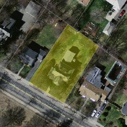 285 Crafts St, Newton MA 02460-1201 aerial view