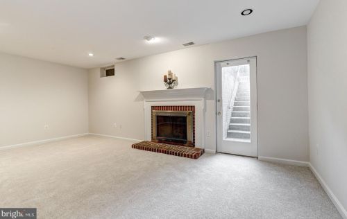 5038 Southern Star Ter, Columbia MD 21044-1293 exterior