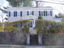 74 Cabot St, Newton, MA 02458-2538