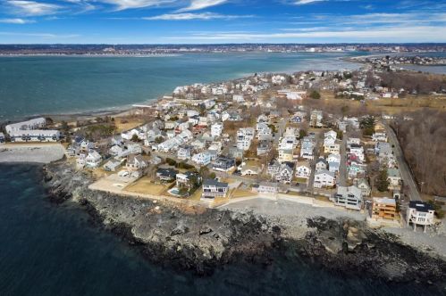 130 Bass Point Rd, Nahant, MA 01908-1551