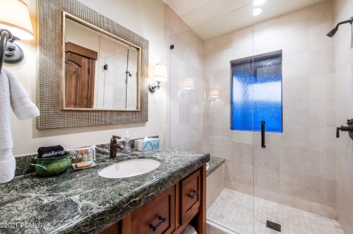 426 Woodside Ave, Park City UT exterior