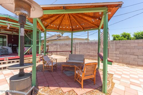 2209 Adams, Phoenix AZ 85009-5234 exterior