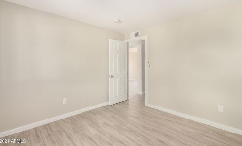 1608 65th Ave, Phoenix AZ 85033-1601 exterior