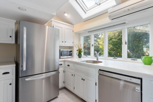 65 Morris Is Rd, Chatham MA 02633-2526 exterior