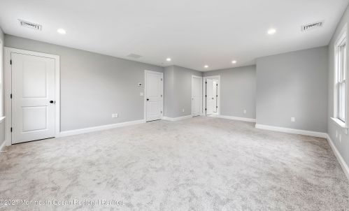 747 Sycamore Ave, Tinton Falls NJ 07724-3237 exterior