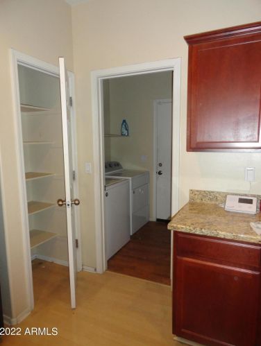 2954 Dunbar Dr, Phoenix AZ 85041-6112 exterior