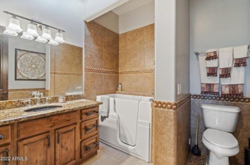 33807 4 Dr, Phoenix AZ 85045-0464 exterior