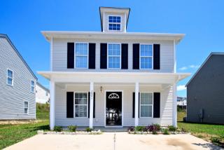 1021 Statler Dr, Durham NC  27703-6354 exterior