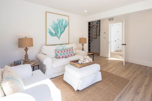 875 Orleans Rd, Chatham MA 02633-1977 exterior