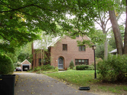 14 Sylvan Ave, Newton, MA 02465-3016