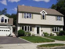 38 Edward Rd, Newton, MA 02465-1120