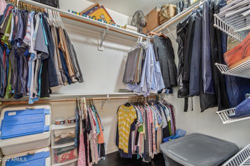 2412 Cielo Grande Ave, Phoenix AZ  85024-7552 exterior