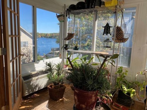 453 Lk Ave, Worcester MA 01604-1366 exterior