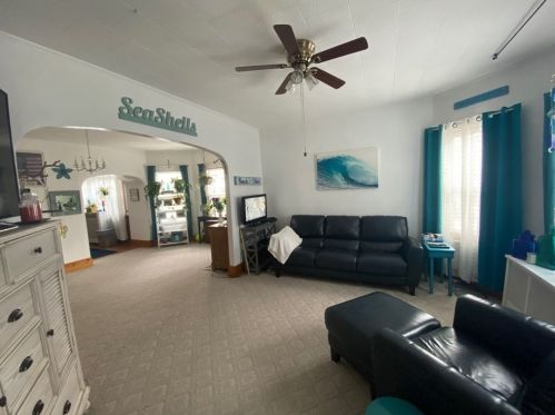 136 Horton St, Fall River MA 02723-3100 exterior