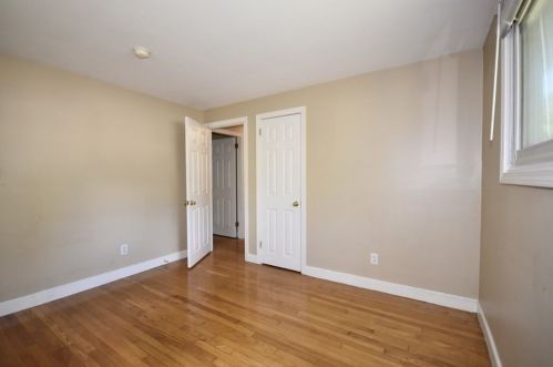 278 Carver Rd, Plymouth MA 02360-4653 exterior