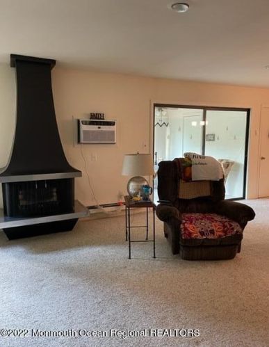 11 Medford Ct, Tinton Falls NJ 07701-5446 exterior