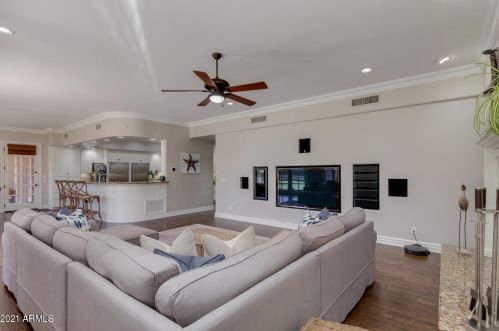 1465 Caribbean Ln, Phoenix AZ 85023-6792 exterior