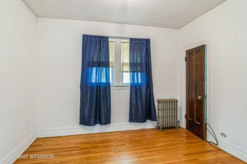 2224 Oak Park Ave, Forest View IL 60402-2219 exterior