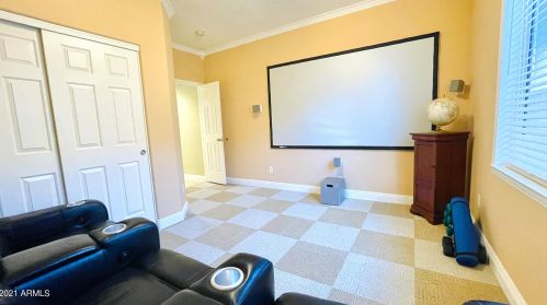 1736 Cathedral Rock Dr, Phoenix AZ 85048-9136 exterior