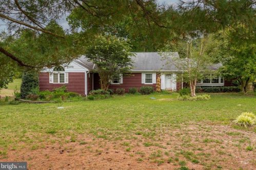 32399 Meadow Branch Dr, Laurel, DE 19956-4331