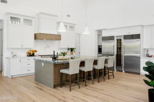 222 Belmont Ave, Phoenix AZ  85021-7229 exterior