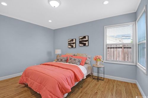 1552 Rake Ct, San Leandro CA  94578-1852 exterior