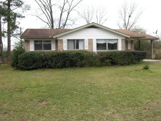 229 Saxon Dr, Birmingham, AL 35209-6429
