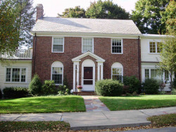 15 Hobart Rd, Newton, MA 02459-1312