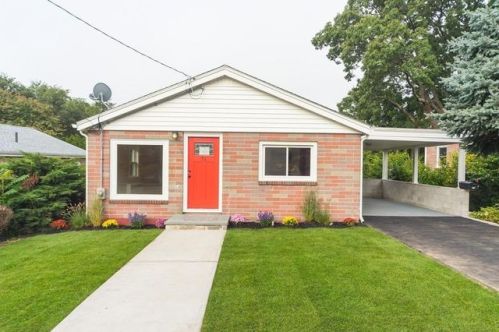 71 Dayton St, Quincy, MA 02169-1613