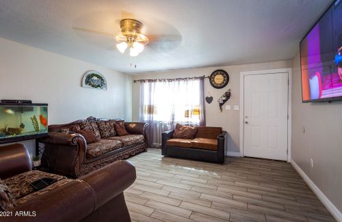 2225 61 Dr, Phoenix AZ 85033-4113 exterior