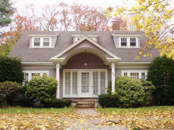 145 Woodward St, Newton, MA 02461-1342