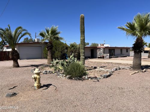 3002 Charter Oak Rd, Phoenix AZ 85032-7449 exterior