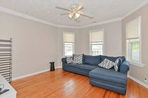 177 Fairmont Ave, Worcester MA 01604-4761 exterior