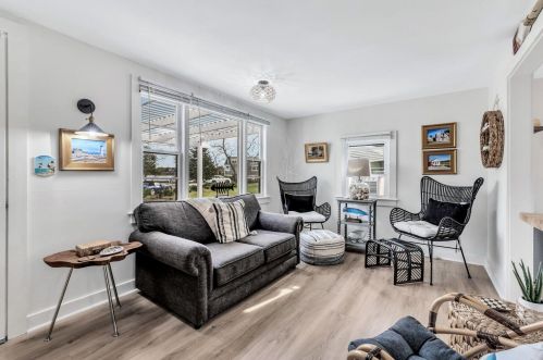 722 State Hwy, Eastham MA 02642-2534 exterior