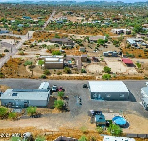 42330 3 St, Phoenix AZ 85086-7401 exterior