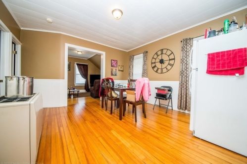 1029 Plymouth Ave, Fall River MA 02721-1939 exterior