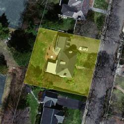 29 Pickwick Rd, Newton MA 02465-2818 aerial view