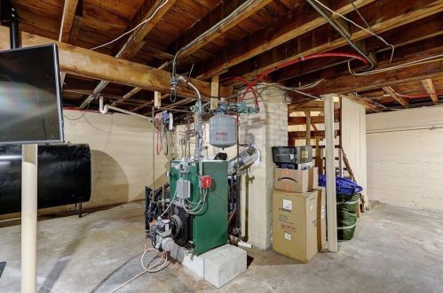 18 Smt Ave, Seekonk MA 02771-3919 exterior