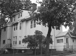 9 Windsor St, Worcester MA  01605-2733 exterior