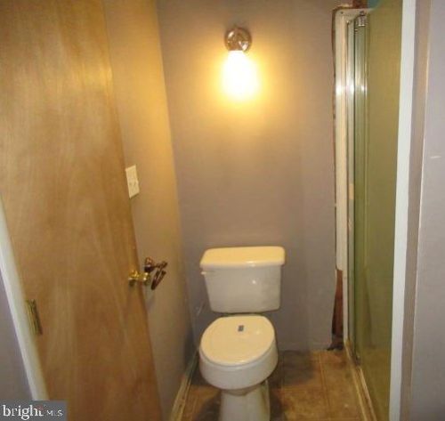 124 Edith Ave, West Deptford NJ 08096-3521 exterior