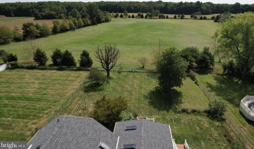 24854 Main St, Columbus NJ 08022-1339 exterior