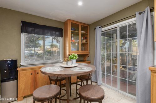 18824 30th St, Phoenix AZ  85050-3412 exterior