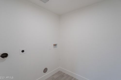 3812 30 St, Phoenix AZ 85008-6141 exterior